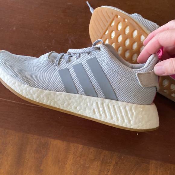 Adidas mesh tennis shoes - Picture 3 of 4